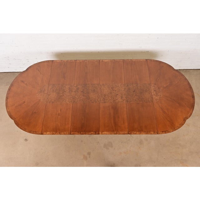 1960s Mastercraft Mid-Century Hollywood Regency Cherry and Burl Wood Extension Dining Table, Newly Refinished For Sale - Image 5 of 15