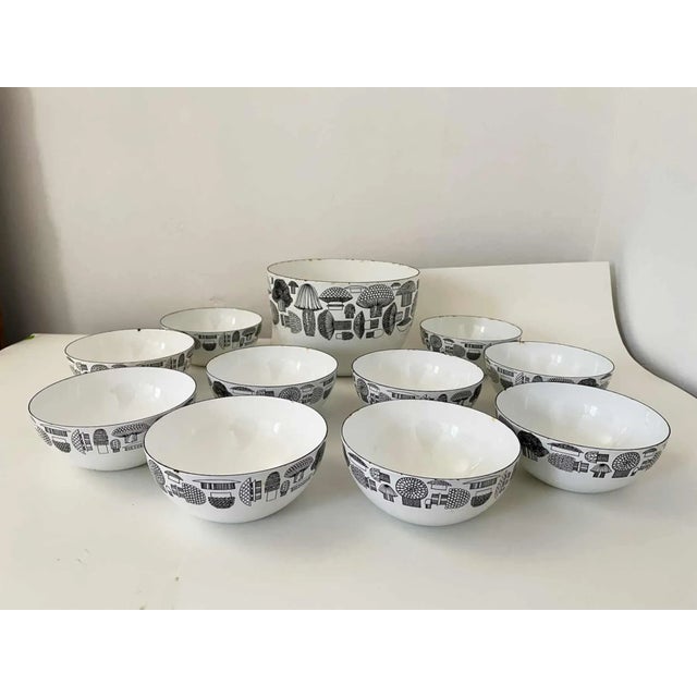 Bowls Set Mid Century Modern L Enameled - Set of 11 For Sale - Image 13 of 13