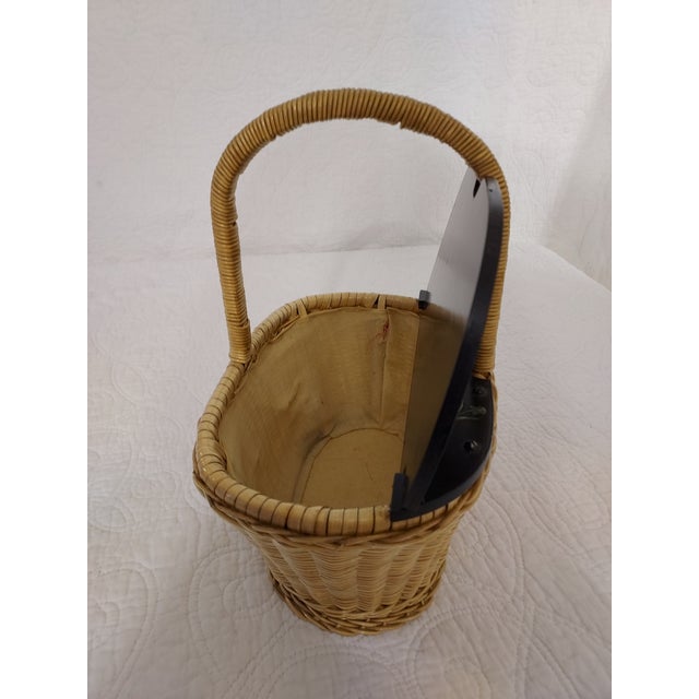Wood Decoupage Wicker and Wood Handbag 1973 for Purse, Sewing Basket 11" Wide For Sale - Image 7 of 11
