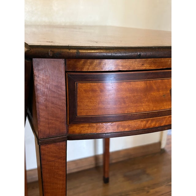 Brown A Fine 18c Satinwood Table With Rosewood Crossbanding and Cuffed Feet. For Sale - Image 8 of 12