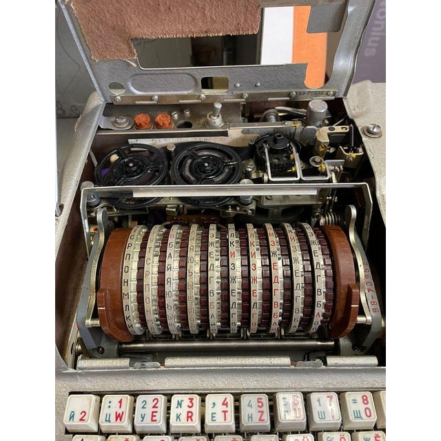 Gray Electromechanical Wheel-Based Cipher Machine, 1950s For Sale - Image 8 of 15