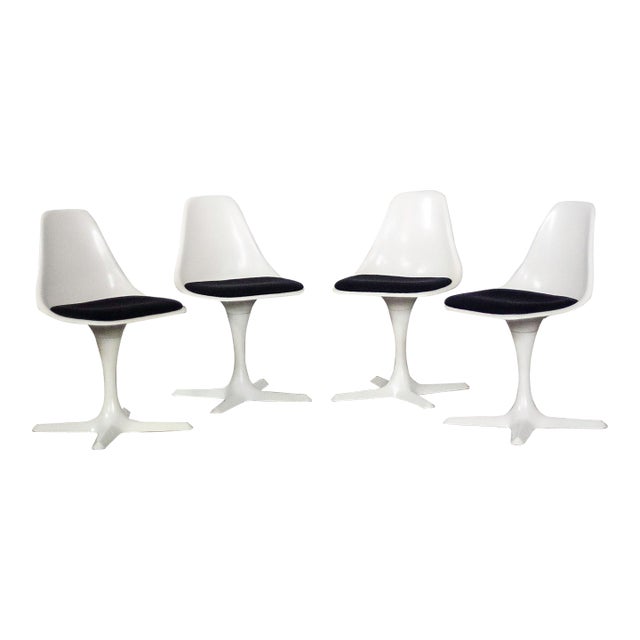 Mid-20th Century MCM Burke Tulip Side Chairs No 103 White Shell Black Cushions Oval Stationary 4 Prong Base Set of 4 For Sale