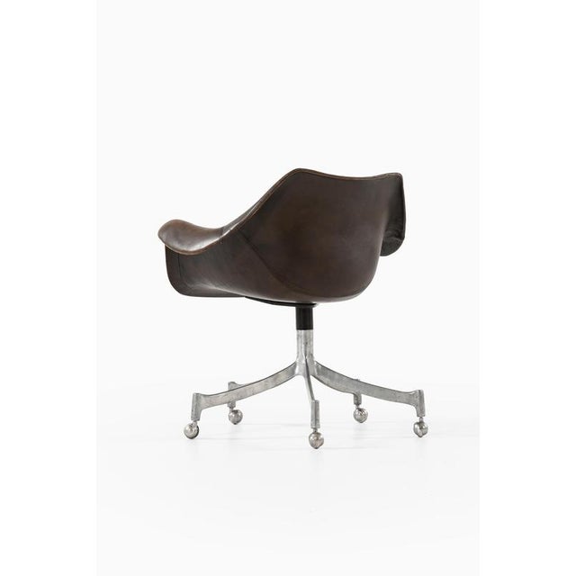 1960s Office Chair in Aluminum and Leather attributed to Jørgen Lund and Ole Larsen, 1960s For Sale - Image 5 of 9