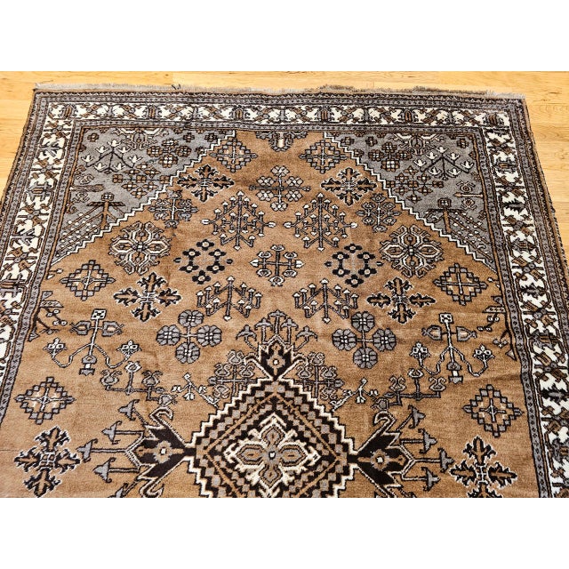 Vintage Persian Bakhtiari Rug, Hand-Knotted Wool, Allover Geometric Pattern, Camelhair & Ivory, 8x11 For Sale - Image 16 of 18