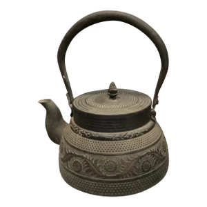 Early 20th Century Cast Iron Decorative Kettle From Japan