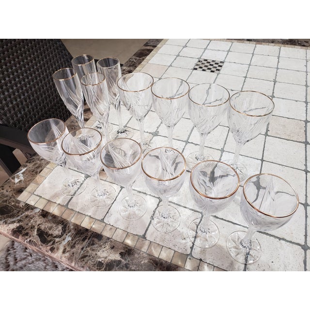 Gold Set of Lenox Debut Gold-Rimmed Crystal Glasses - 14 Pieces - Water, Wine and Champagne For Sale - Image 8 of 13