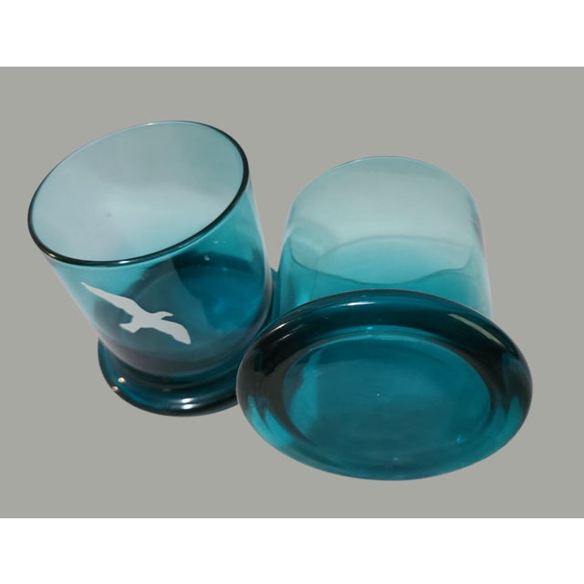 Late 20th Century Vintage Pair of Coastal Ocean Blue Seagull Cocktail Rocks Glasses For Sale - Image 5 of 7