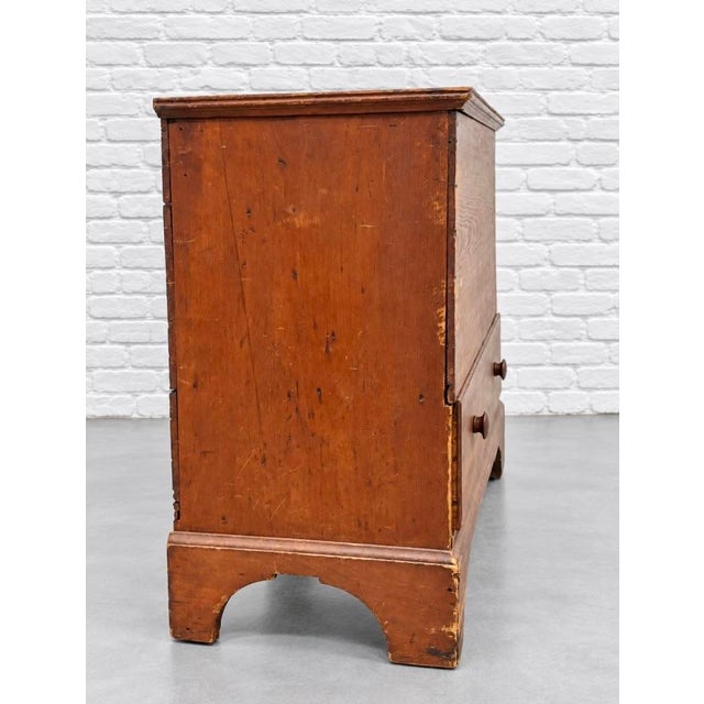 Shaker Style Antique Wooden Pine Blanket Chest, C. 1800's For Sale - Image 4 of 15