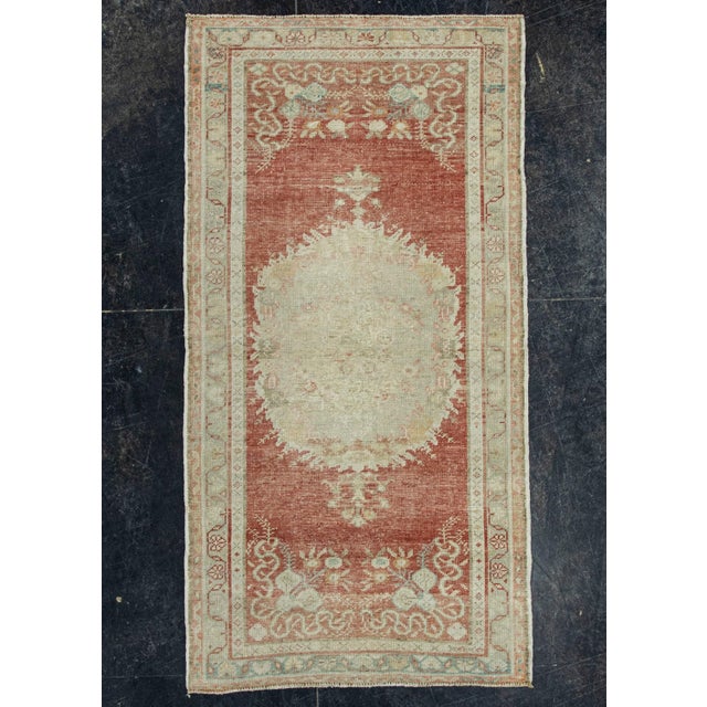 Red Turkish Vintage Rug 2'10" x 5'6" #20550 For Sale - Image 8 of 8