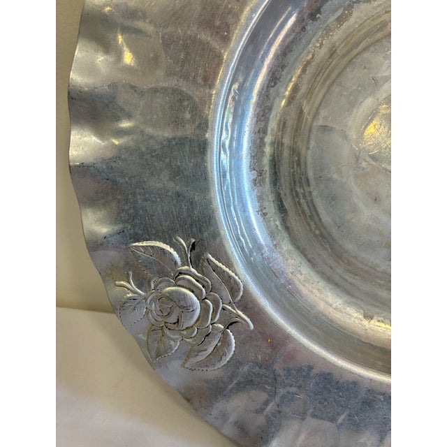 Metal Vintage Hand-Chased Hammered Aluminum Rose Bowl For Sale - Image 7 of 9