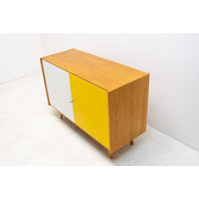 Mid-Century Modern Mid-Century Czech U-450 Sideboard by Jiří Jiroutek, 1960s For Sale - Image 3 of 16