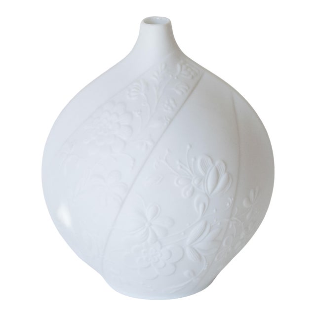 Mid Century Matte White Porcelain Botanical Vase by Ak Kaiser West Germany For Sale