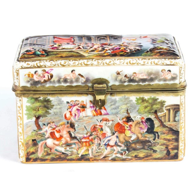 Ceramic 19th Century Italian Capodimonte Porcelain Table Casket For Sale - Image 7 of 18