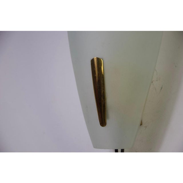 Metal Mid-Century Brass and Glass Wall Lamps attributed to Stilnovo, Italy, 1960s, Set of 2 For Sale - Image 7 of 8