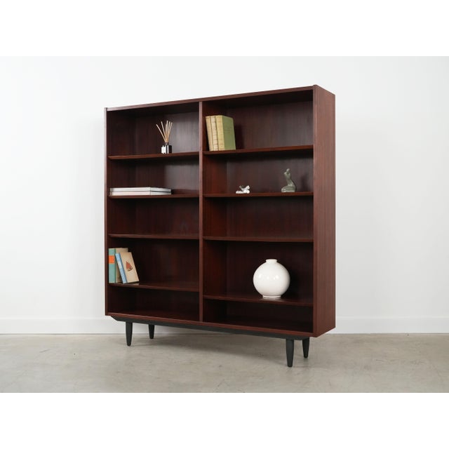 Danish Mahogany Bookcase by Carlo Jensen for Hundevad, 1970s For Sale - Image 3 of 10