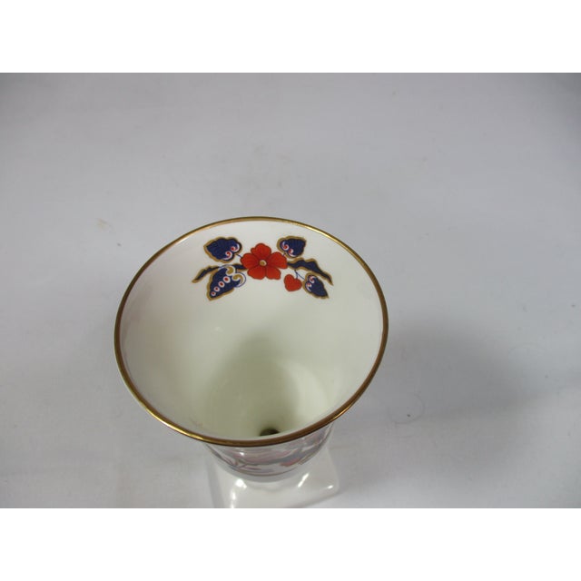 Ceramic Aynsley Bird of Paradise Stemmed Vase For Sale - Image 7 of 9