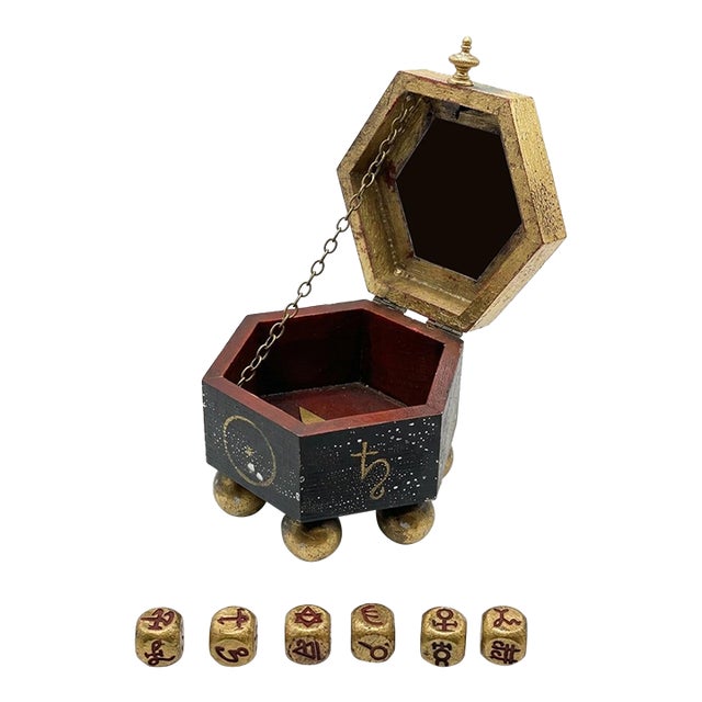Custom-Crafted Set of Occult Divination & Astrological Dice With Planetary Altar Trinket Box For Sale