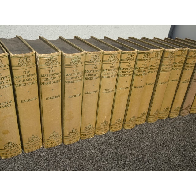 1930s Set of 18 Books the Masterpiece Library of Shorts Stories Vol 1-20~Missing 14 & 17 For Sale - Image 5 of 12