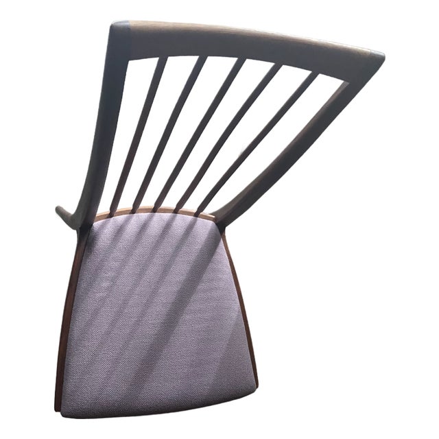 Set of 4 Mid-Century Modern Walnut Spindle-Back Dining Chairs For Sale