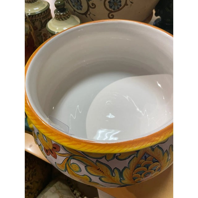 Italian Round Ceramic Centerpiece With Handles and Pedestal For Sale In Dallas - Image 6 of 12