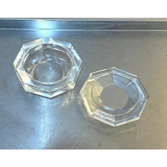 Mid-Century Modern Cut Crystal Round Gem Box For Sale - Image 3 of 3