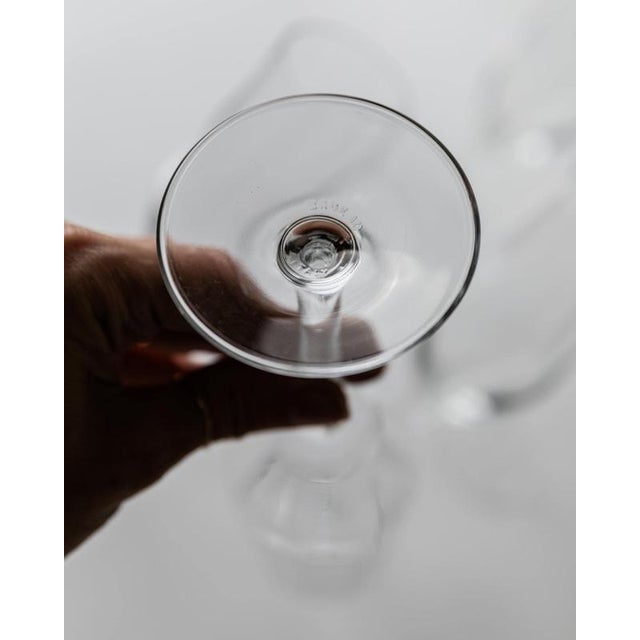 Vintage Champagne Glasses in Clear Glass with Stem and Flute Shape, 1990s, Set of 7 For Sale - Image 11 of 13
