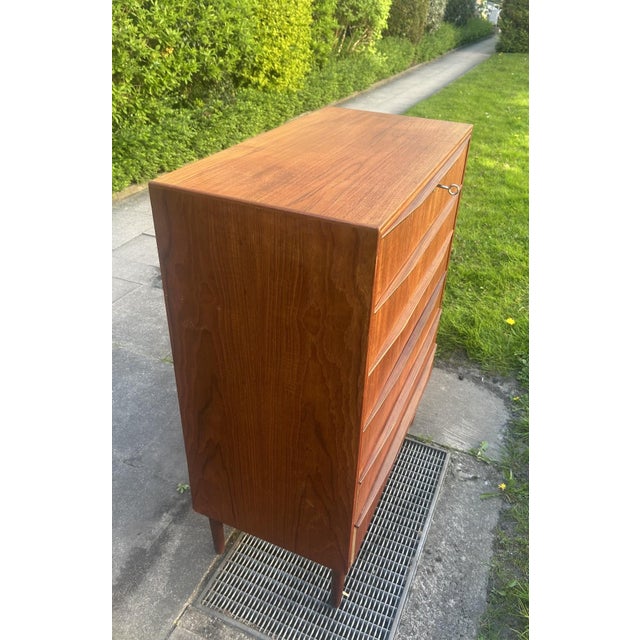 Mid-Century Modern Mid-Century Teak Chest of Drawers, 1960 For Sale - Image 3 of 11