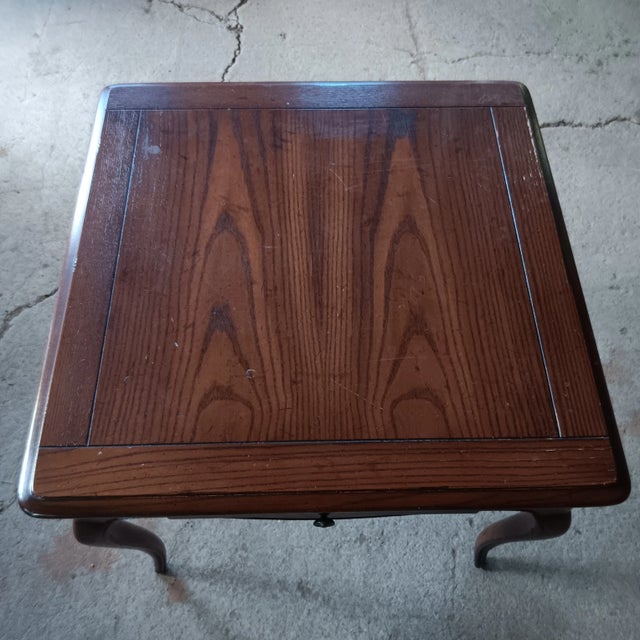 French Provincial French Provincial Henredon Four Centuries Red Oak Side/End Table For Sale - Image 3 of 18