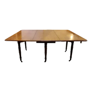 Early 19th Century English Double Gated Drop Side Dining Table