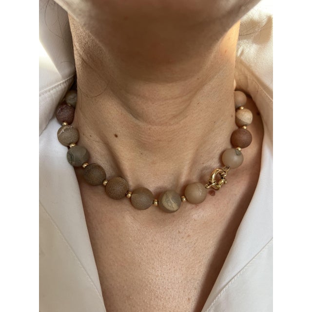 Natural Brown Pink Rutilated Quartz Round Circle Sphere Beads 14 Karat Yellow Gold For Sale In Washington DC - Image 6 of 9