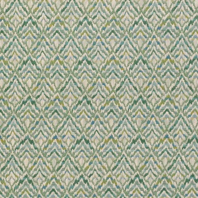 Sample - Schumacher Halcyon Fabric in Meadow For Sale