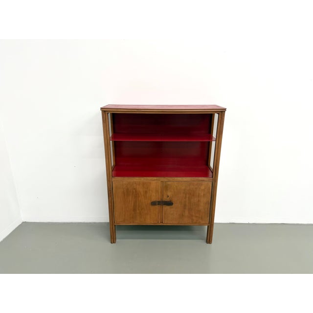 Modern Brazilian Modernist Bookcase in Red Lacquered Wood, 1950s For Sale - Image 3 of 18