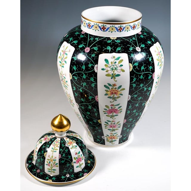 Large Porcelain Urn Vase with Siang Noir Decoration by Herend Hungary For Sale - Image 4 of 7