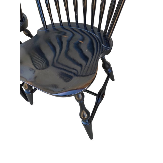 1990s 2 Nichols & Stone Windsor Side Chairs Bow Back Saddle Seat Distressed Country For Sale - Image 10 of 18
