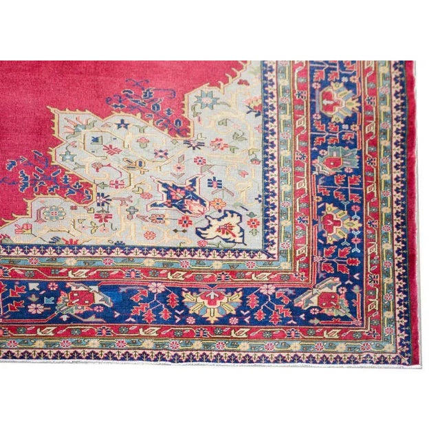 Early 20th Century Turkish Sparta Serapi Rug For Sale - Image 10 of 13