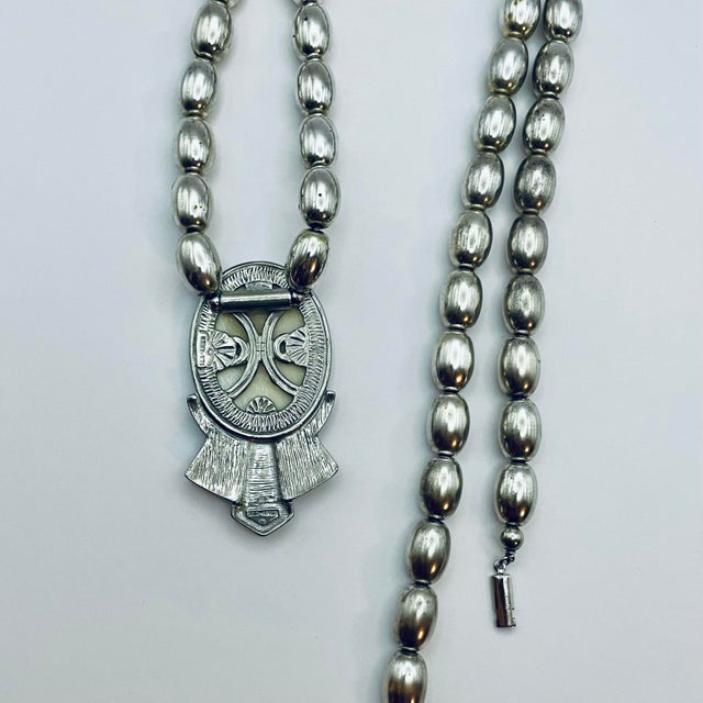 Modern Vintage Ben-Amun Runway Silver Tone Sautoir Pendant Necklace C. 1980s For Sale - Image 3 of 7