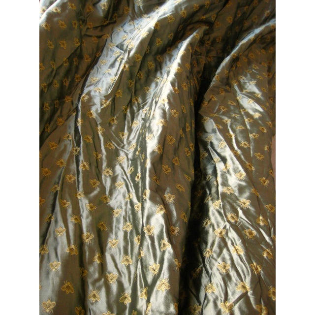 1980s French Empire Napoleon Style Green Silk Large Pair of Curtains ( 5 Pairs Available ) For Sale - Image 4 of 15
