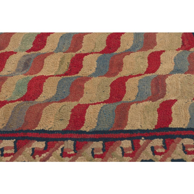 Late 19th Century Late 19th Century American Hooked Rug, 02'07 X 04'03 For Sale - Image 5 of 10