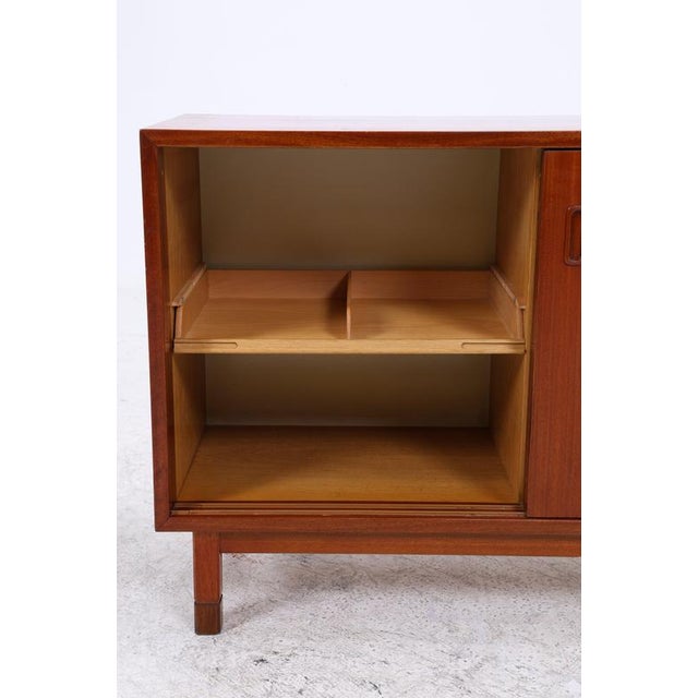 Mid-Century Mahogany Commode with Sliding Doors For Sale - Image 9 of 17