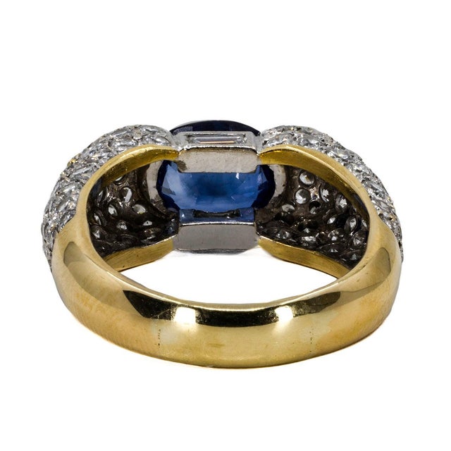 Contemporary Late 20th Century Pair of Diamonds and Sapphire Ring, Size 5 For Sale - Image 3 of 3