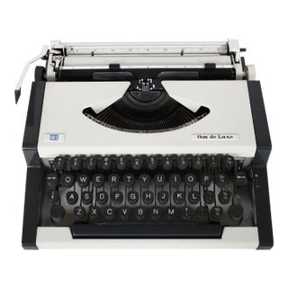Refreshed Unis TBM DeLuxe Yugoslavian Typewriter For Sale