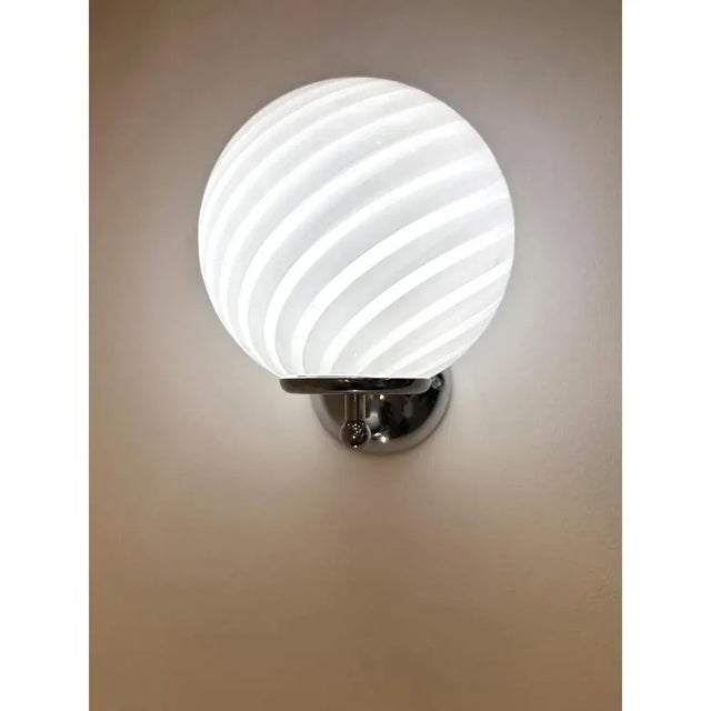 Early 21st Century Milky-White Swirl Murano Glass Wall Sconce by Simoeng For Sale - Image 5 of 8