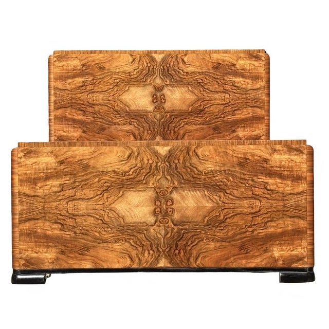 A beautiful highly figured walnut Art Deco Double Bed. The headboard and footboard boasting beautiful heavily figured...