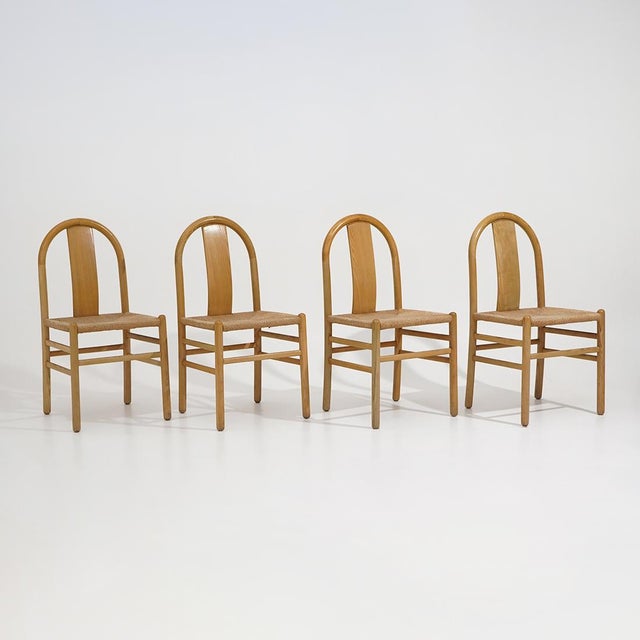The “Thalia” chairs, designed by Annig Sarian for T70 in the 1970s, are a refined combination of traditional craftsmanship...