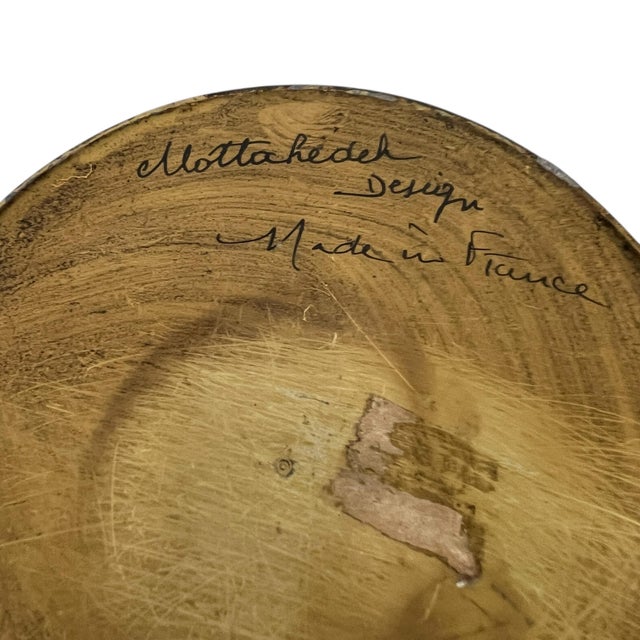 Mid 20th Century Vintage Mottahedeh Design Made in France Cache Pot With Lions Head Knockers. For Sale - Image 5 of 6