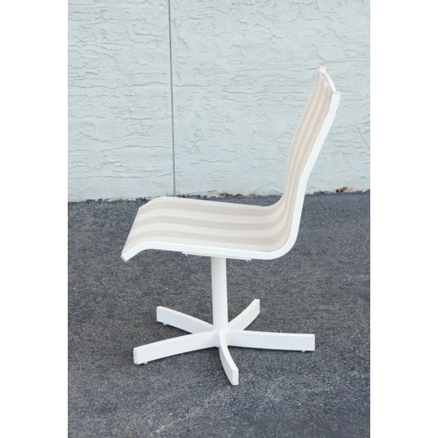 Vintage Patio Table & Chairs Dining Set - Set of 5 For Sale - Image 12 of 13