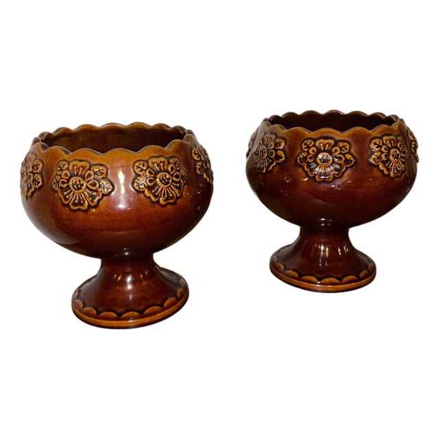 Glazed Ceramic Pedestal Bowls, Set of 2 For Sale