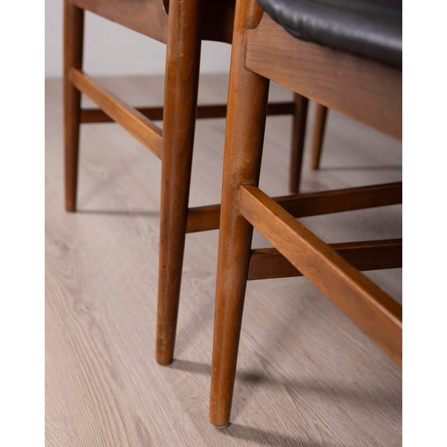 Black Vintage Wood and Leather Chairs from Isa Bergamo, 1960s, Set of 4 For Sale - Image 8 of 15