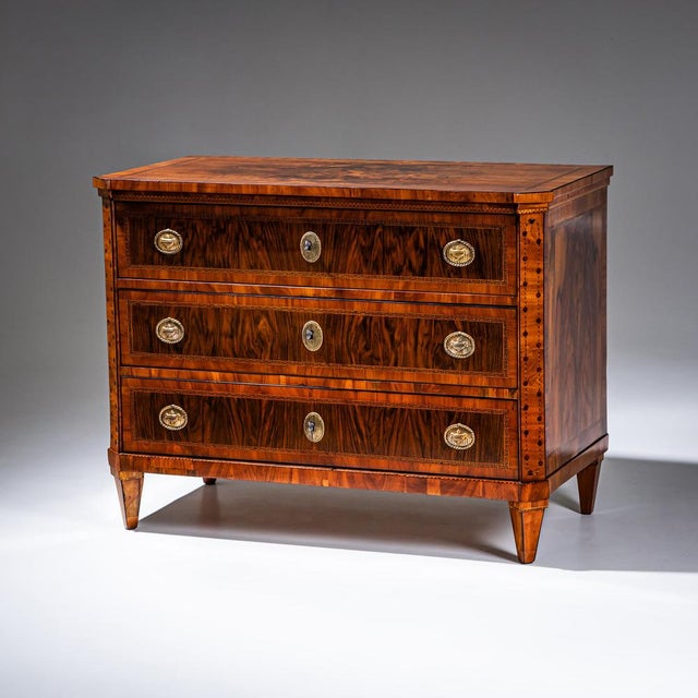 Neoclassical Chest of Drawers, 1780 For Sale - Image 3 of 8