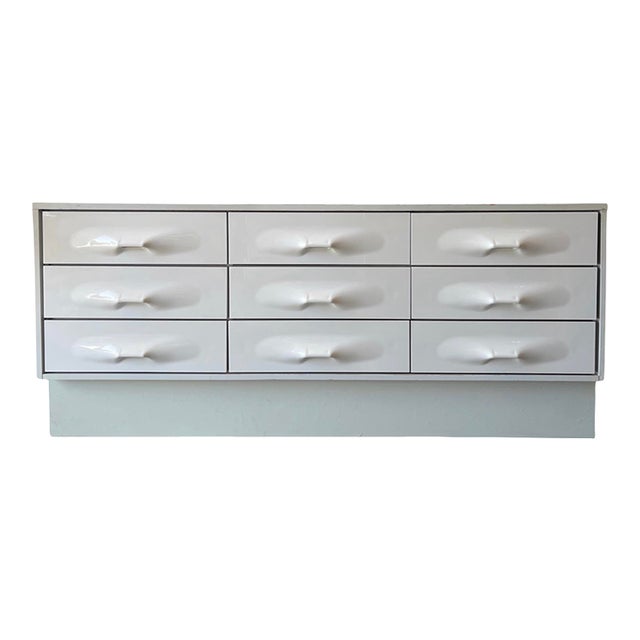 1970’s Dresser Designed by Giovanni Maur for Treco For Sale